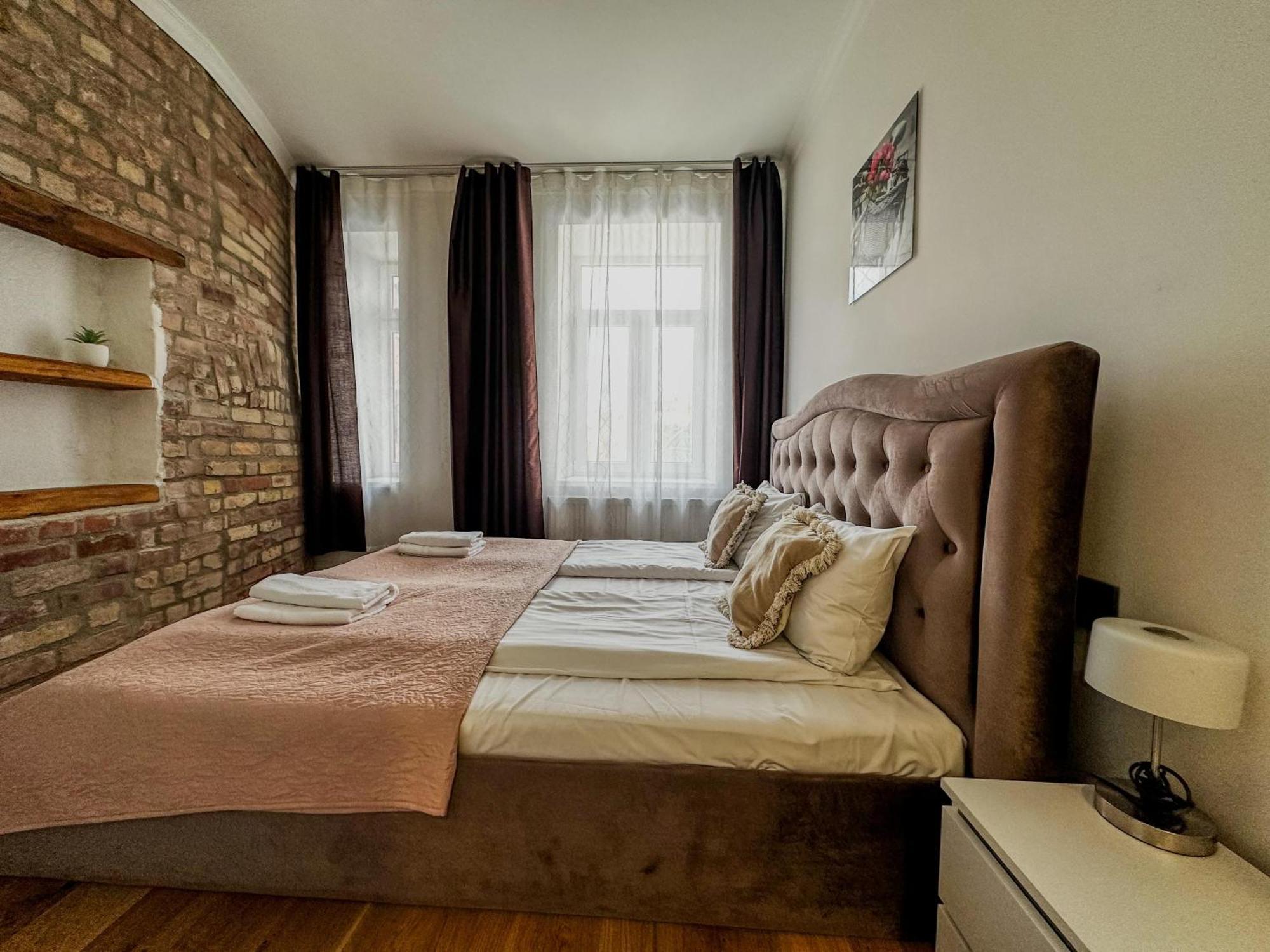 One Bedroom Promenade Apartment Riga Exterior foto